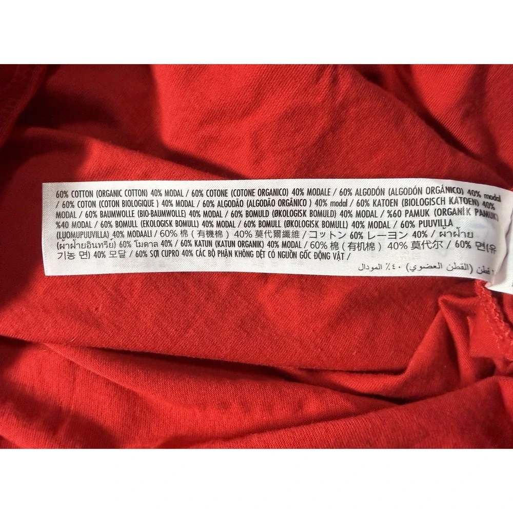 Disney Parks Minnie Mouse Lounge Set XL Red Top Shorts Pajamas Lightweight - Picture 10 of 12